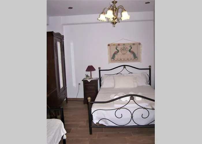 ανεξαρτητο στο ομορφο καστορειο Apartment *