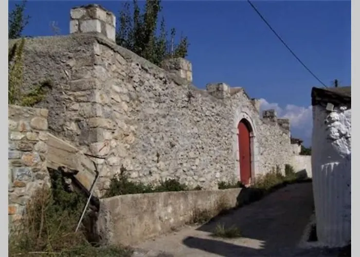 ανεξαρτητο στο ομορφο καστορειο Apartment *